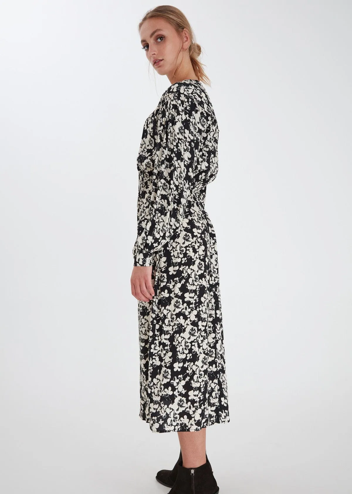 Anke Floral Tie Neck Midi Dress - Black