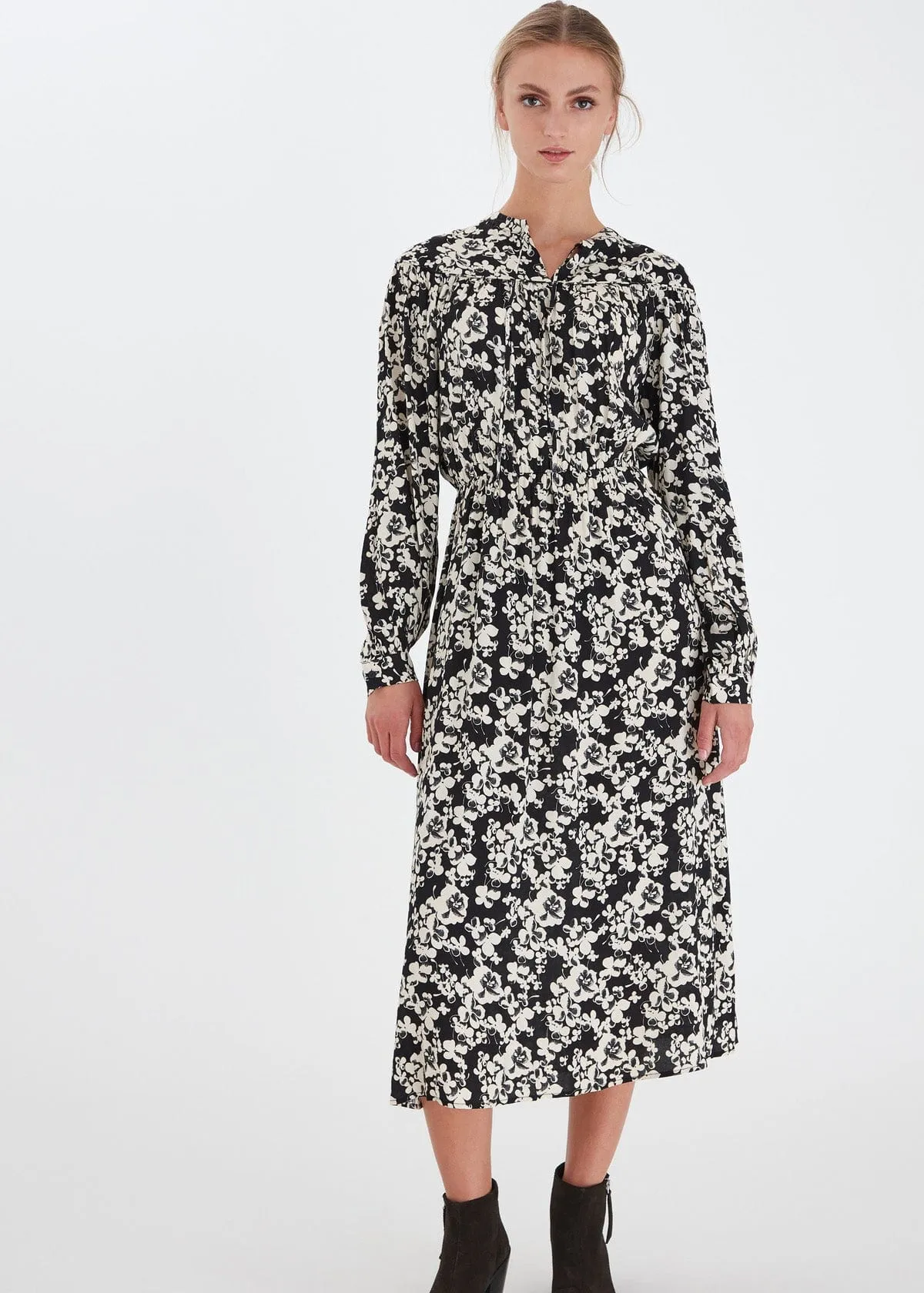 Anke Floral Tie Neck Midi Dress - Black