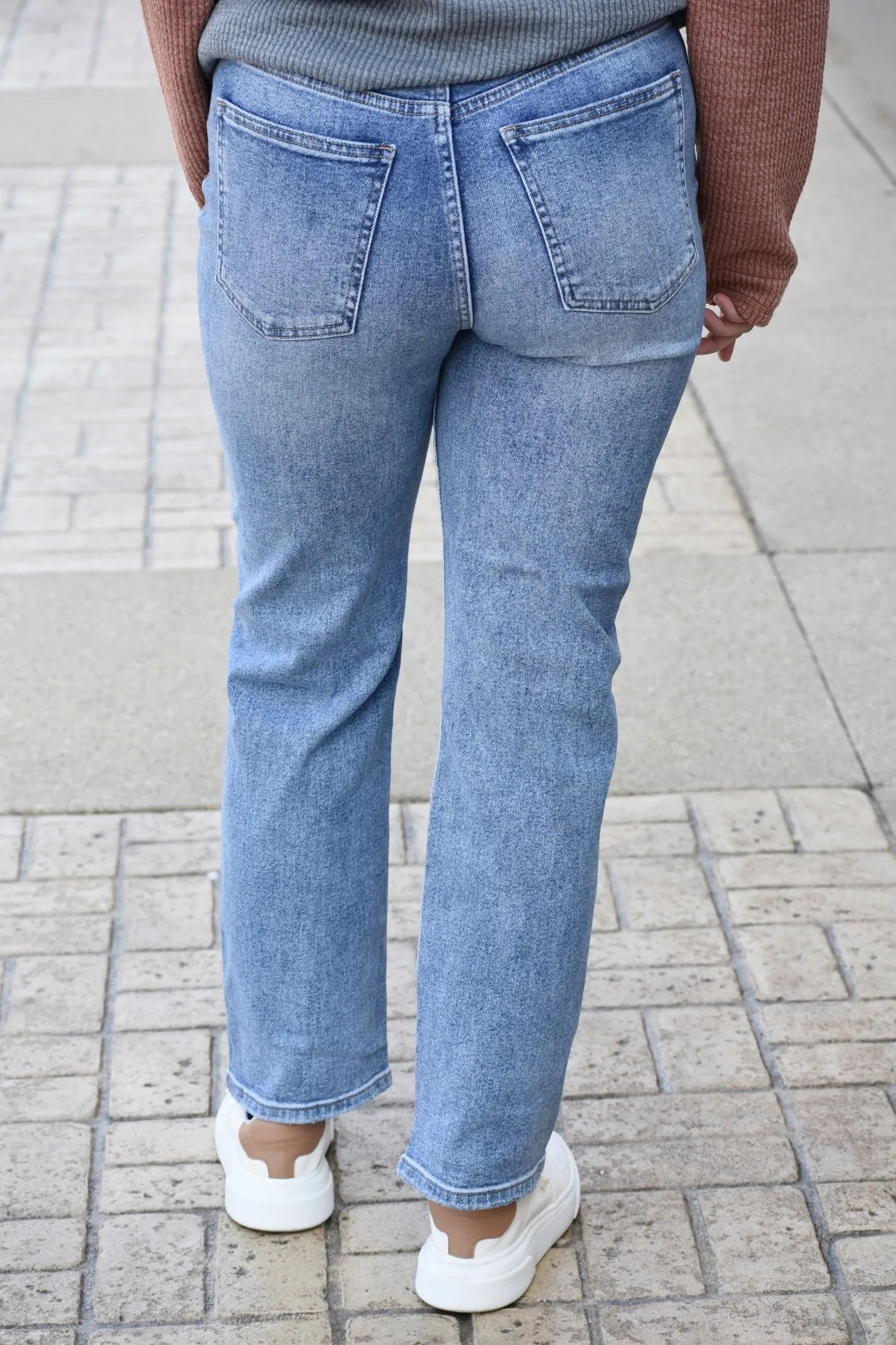 Annah High Rise Clean Straight Leg Jean
