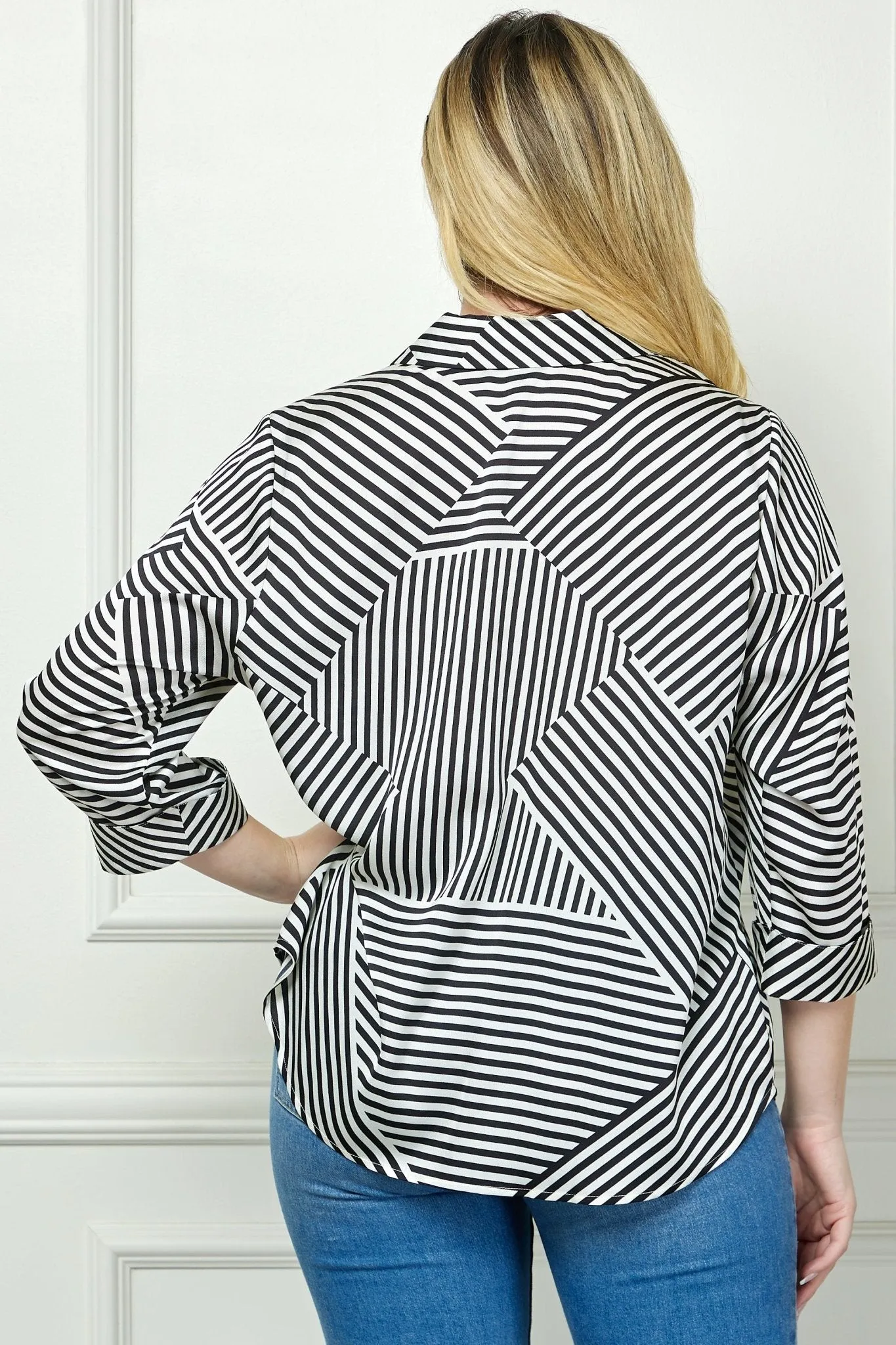 Black & Ivory 3/4 Notch Sleeve Johnny Collar Button Front Top - Plus