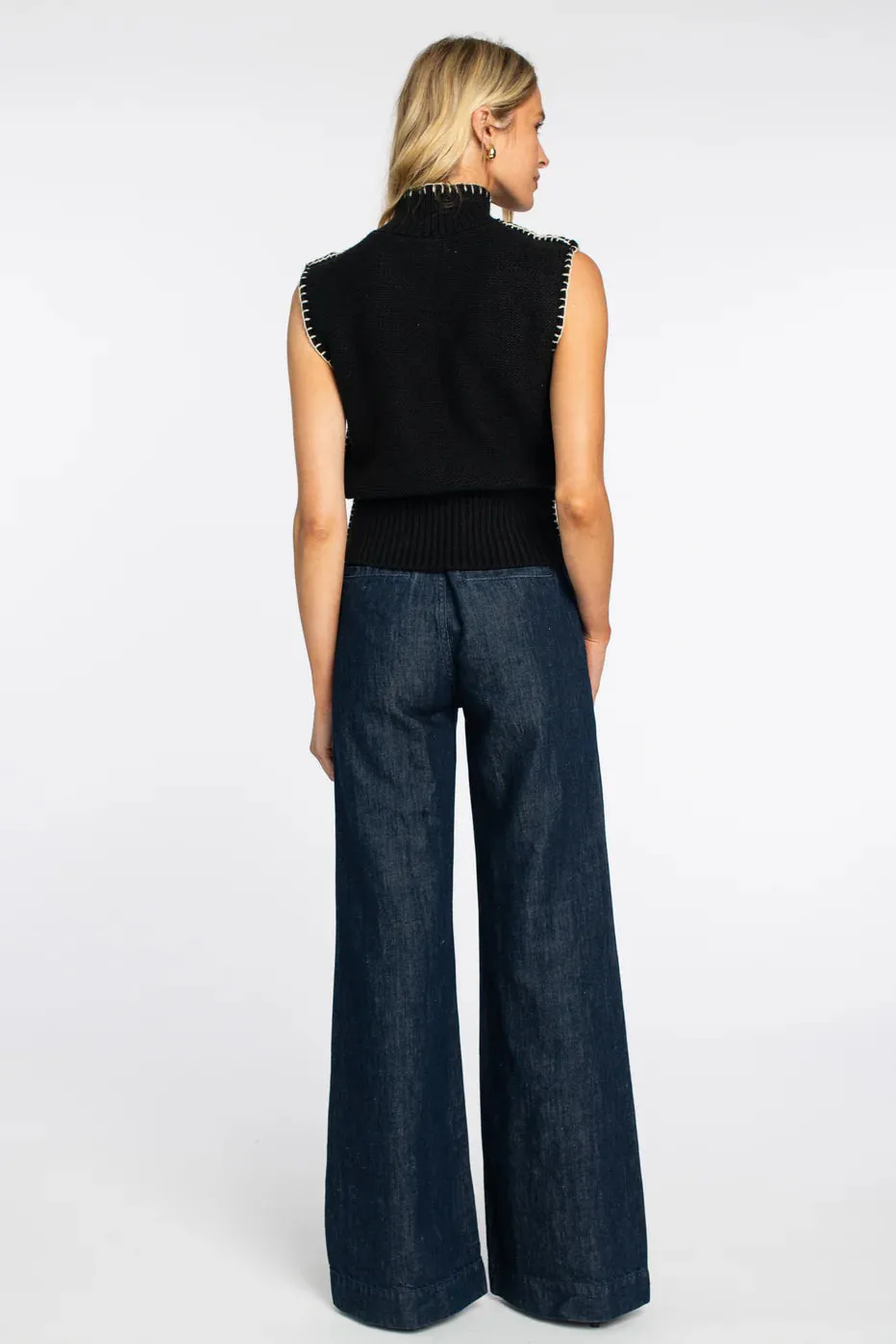 Cheyenne Sweater Vest (Solid Black)