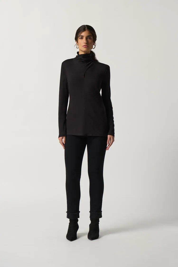 Classic Slim-Fit Jeans