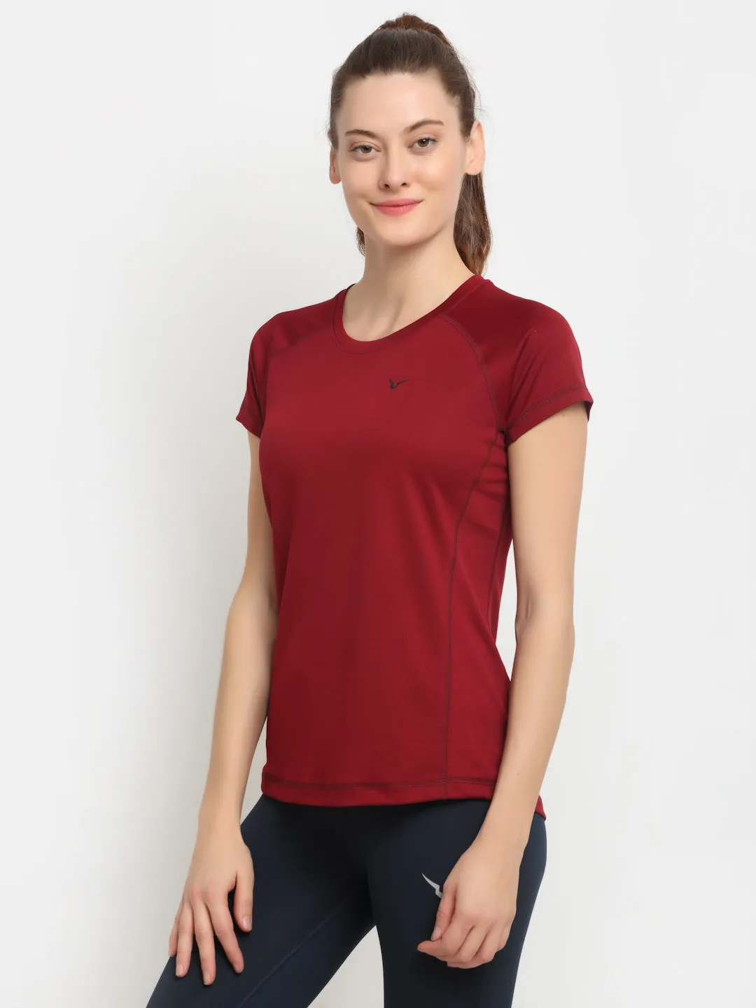 Invincible Women’s Gym Yoga Solid Tee