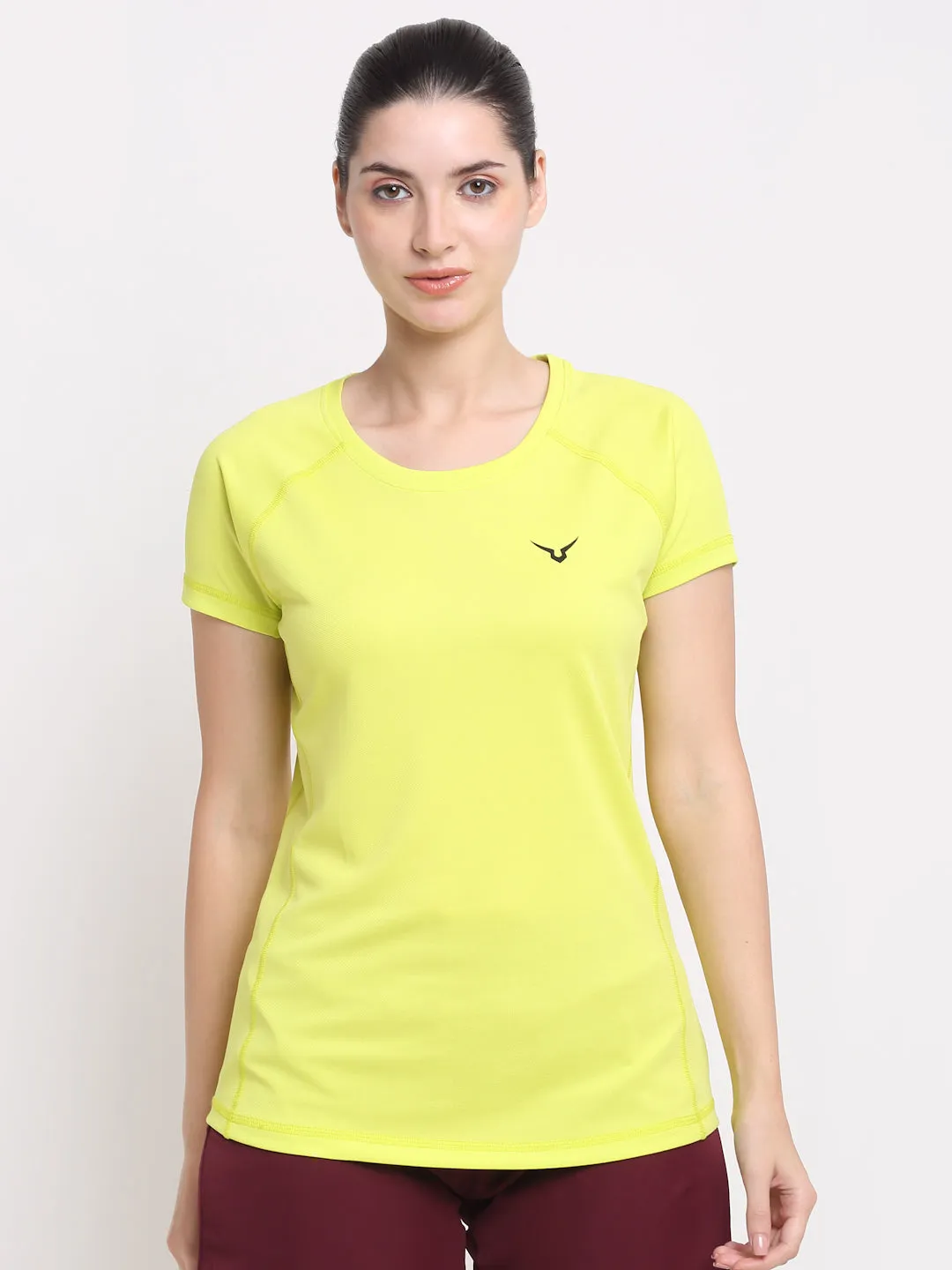 Invincible Women’s Gym Yoga Solid Tee