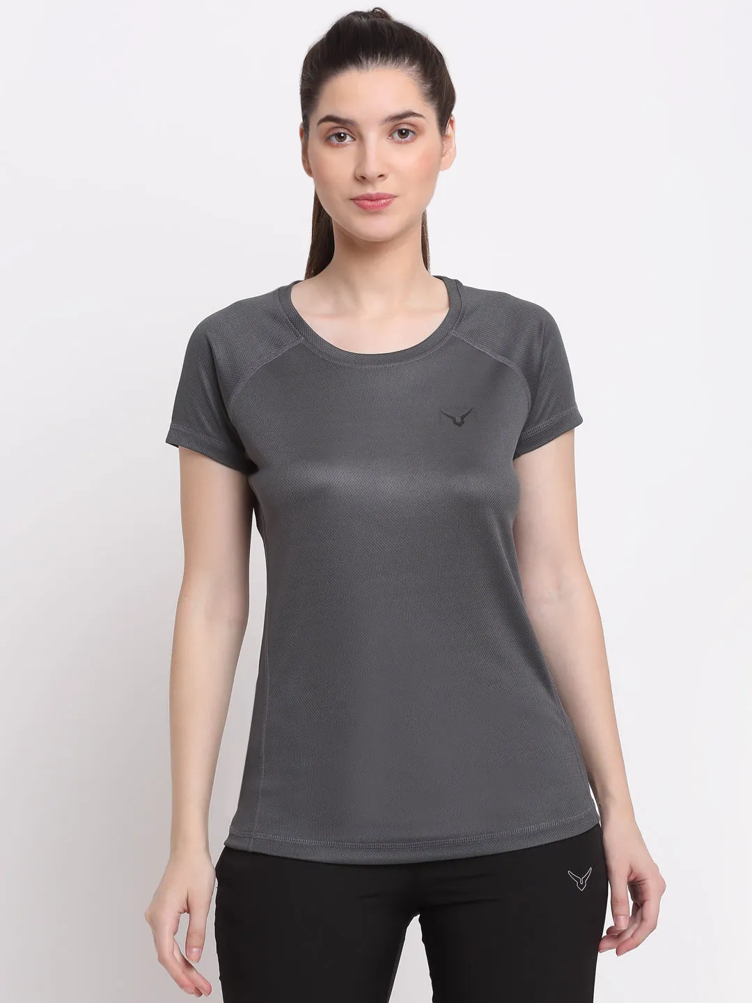 Invincible Women’s Gym Yoga Solid Tee
