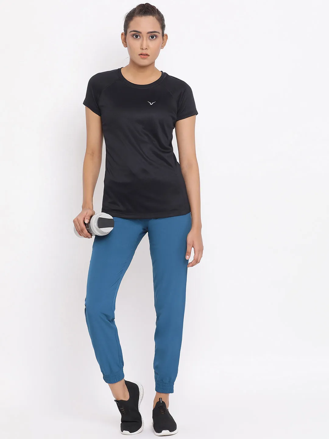Invincible Women’s Gym Yoga Solid Tee