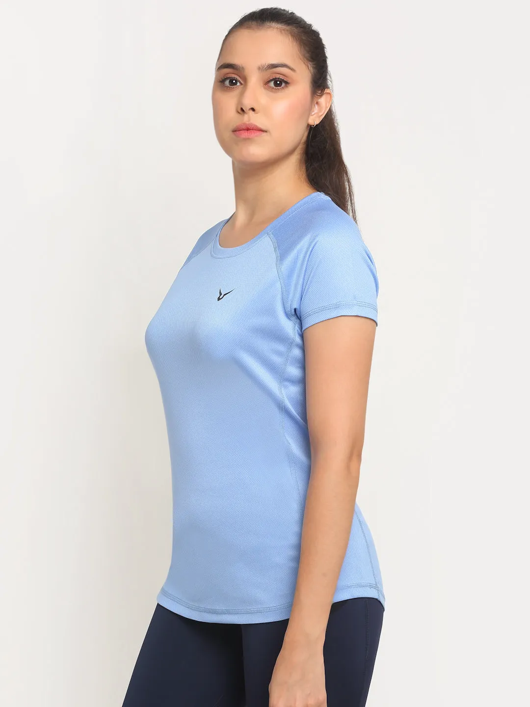 Invincible Women’s Gym Yoga Solid Tee