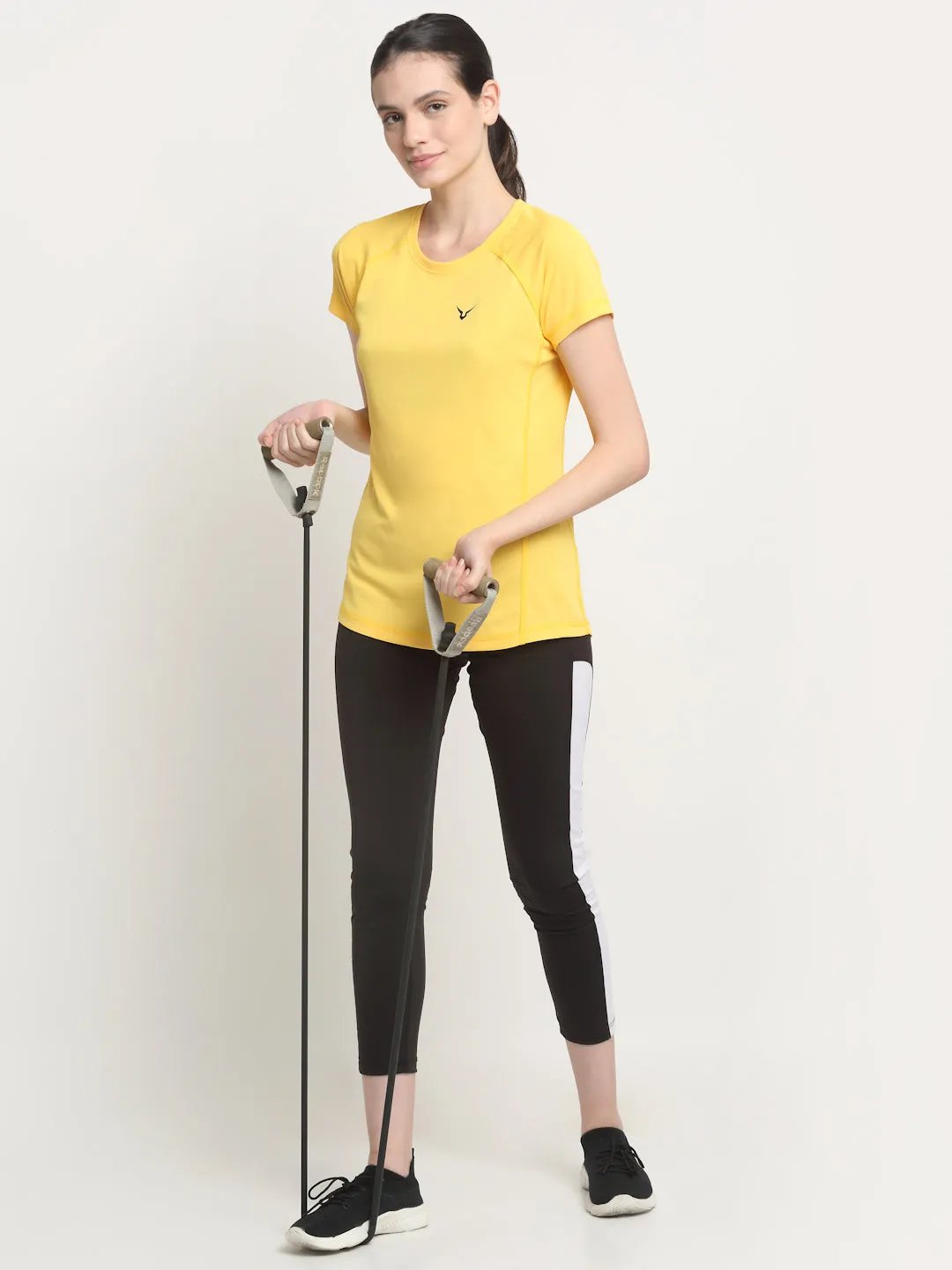 Invincible Women’s Gym Yoga Solid Tee