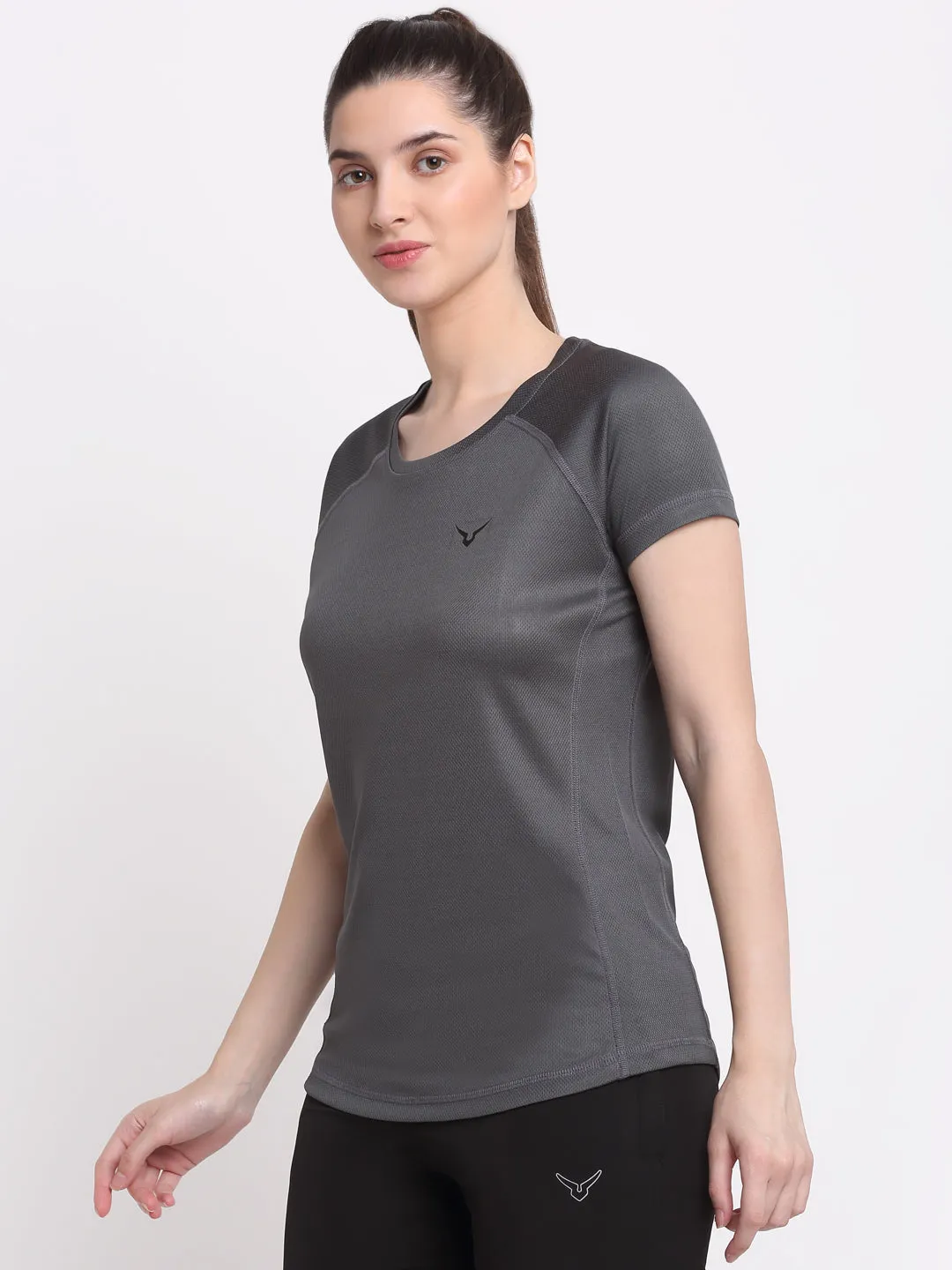 Invincible Women’s Gym Yoga Solid Tee