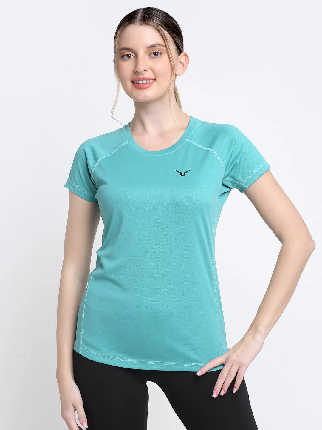 Invincible Women’s Gym Yoga Solid Tee