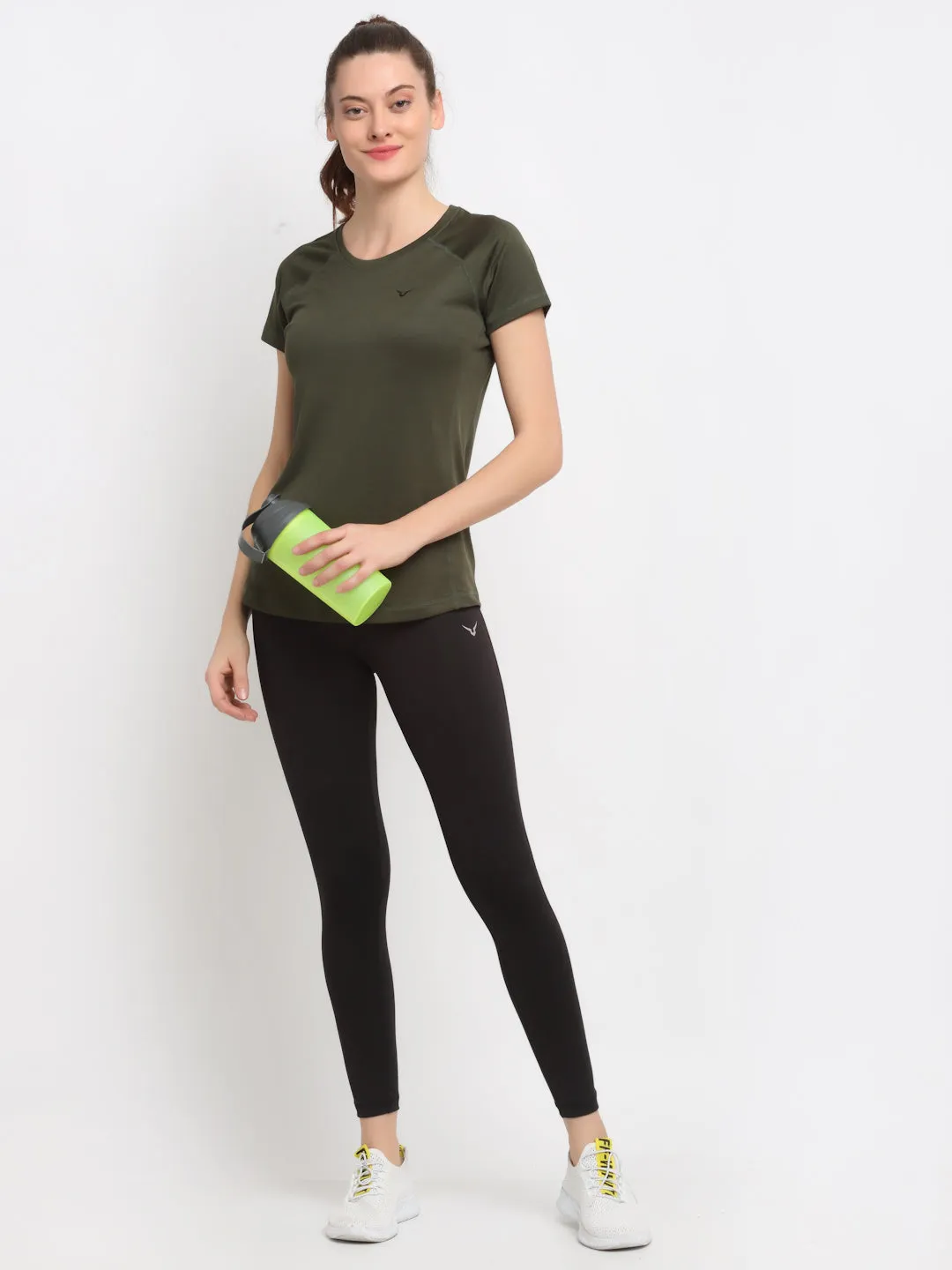 Invincible Women’s Gym Yoga Solid Tee