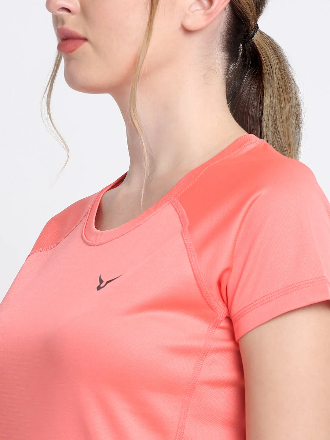 Invincible Women’s Gym Yoga Solid Tee