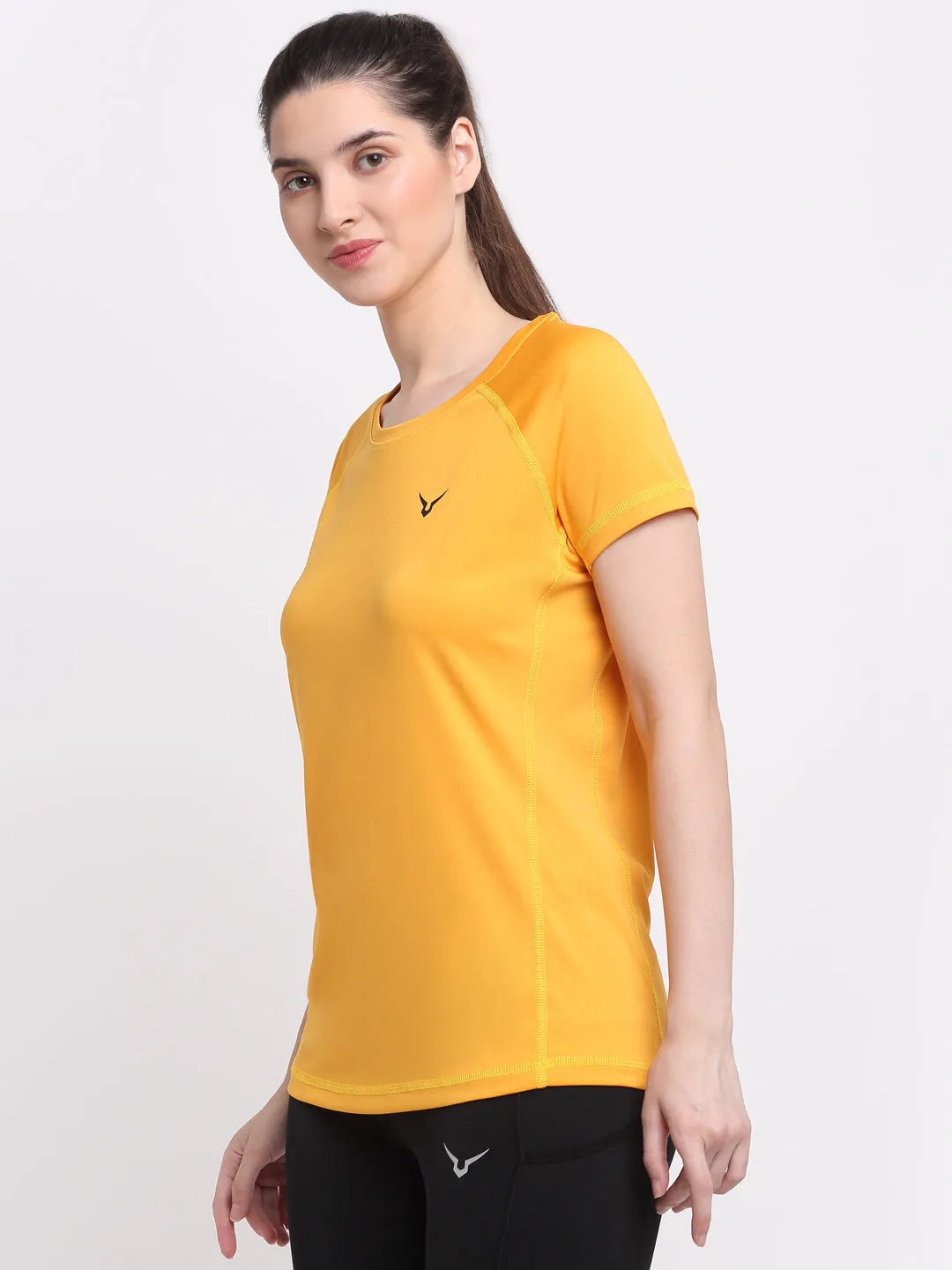 Invincible Women’s Gym Yoga Solid Tee