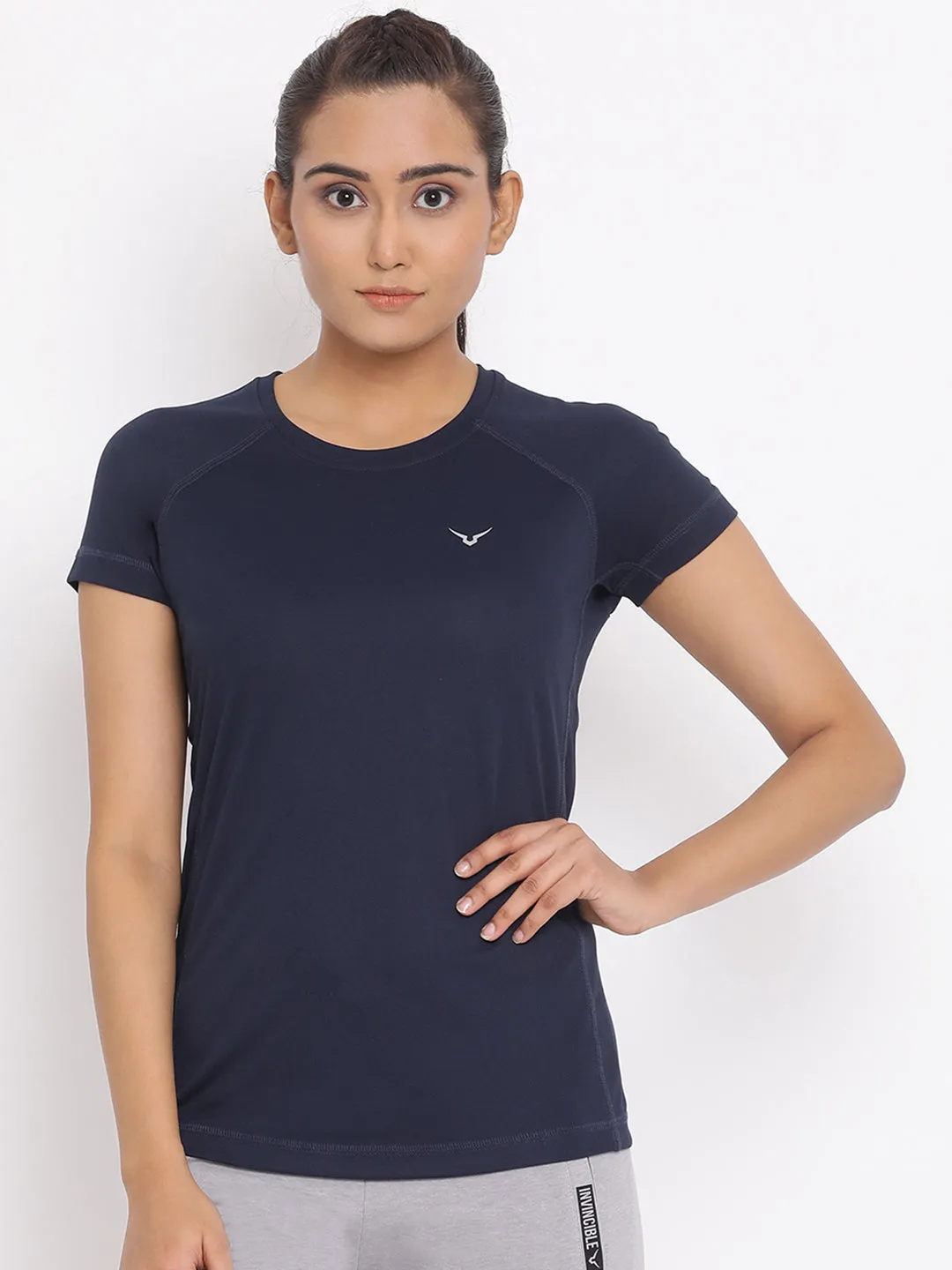Invincible Women’s Gym Yoga Solid Tee
