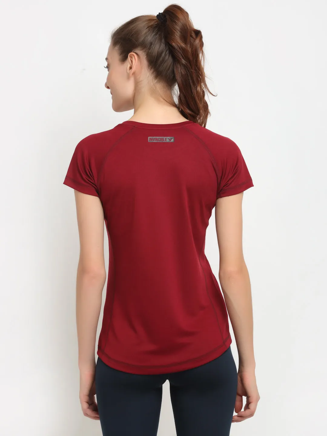 Invincible Women’s Gym Yoga Solid Tee