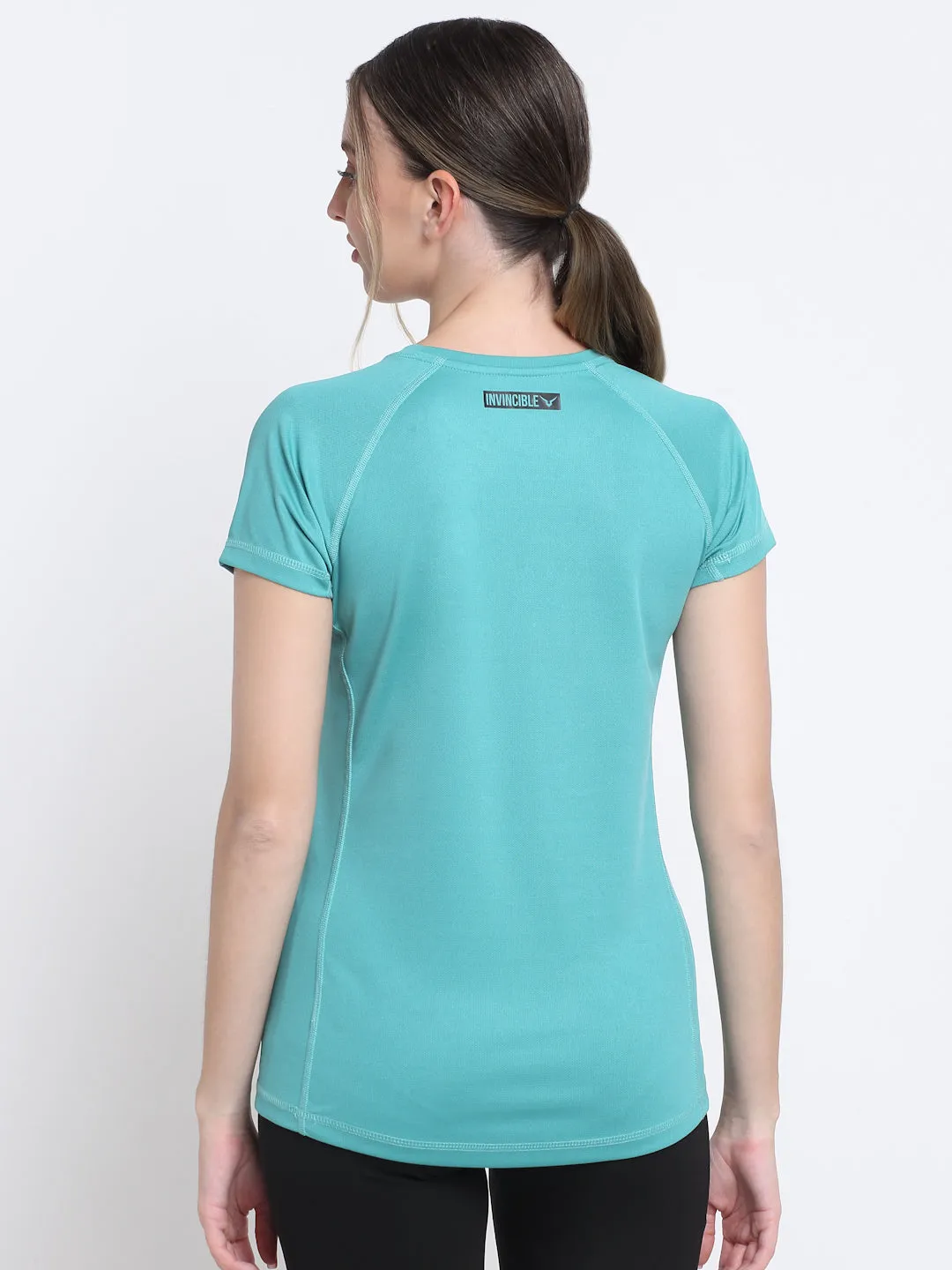 Invincible Women’s Gym Yoga Solid Tee
