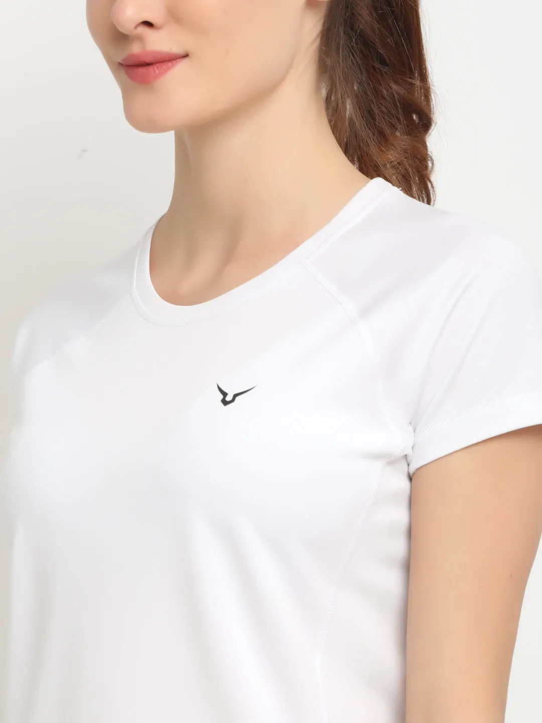 Invincible Women’s Gym Yoga Solid Tee