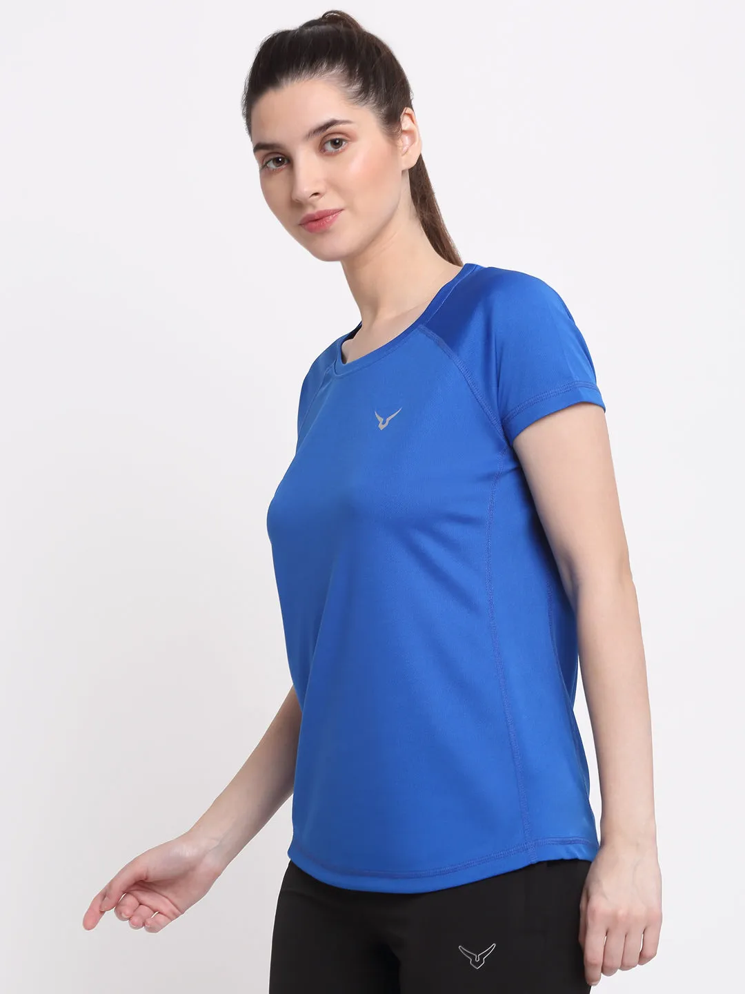 Invincible Women’s Gym Yoga Solid Tee
