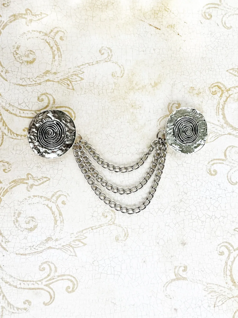KardiKlip - Silver Medallions with Layered Chains