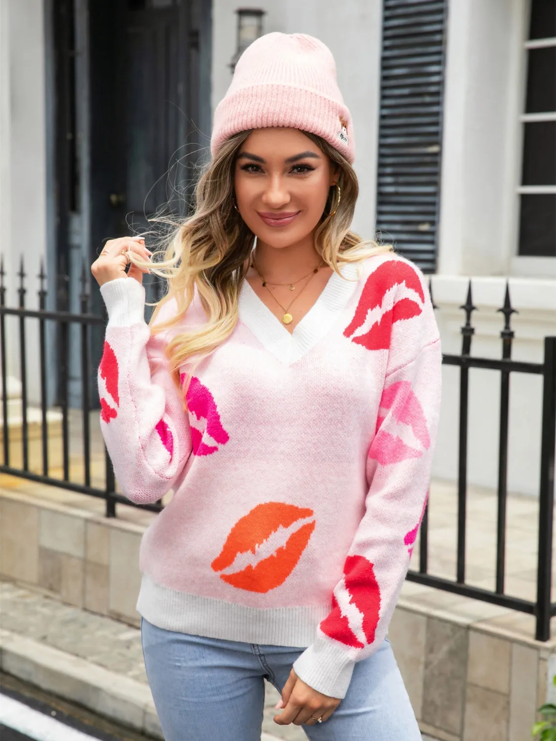 Lip V-Neck Drop Shoulder Sweater | Casual Sweater With Ribbed Sleeves And Hem