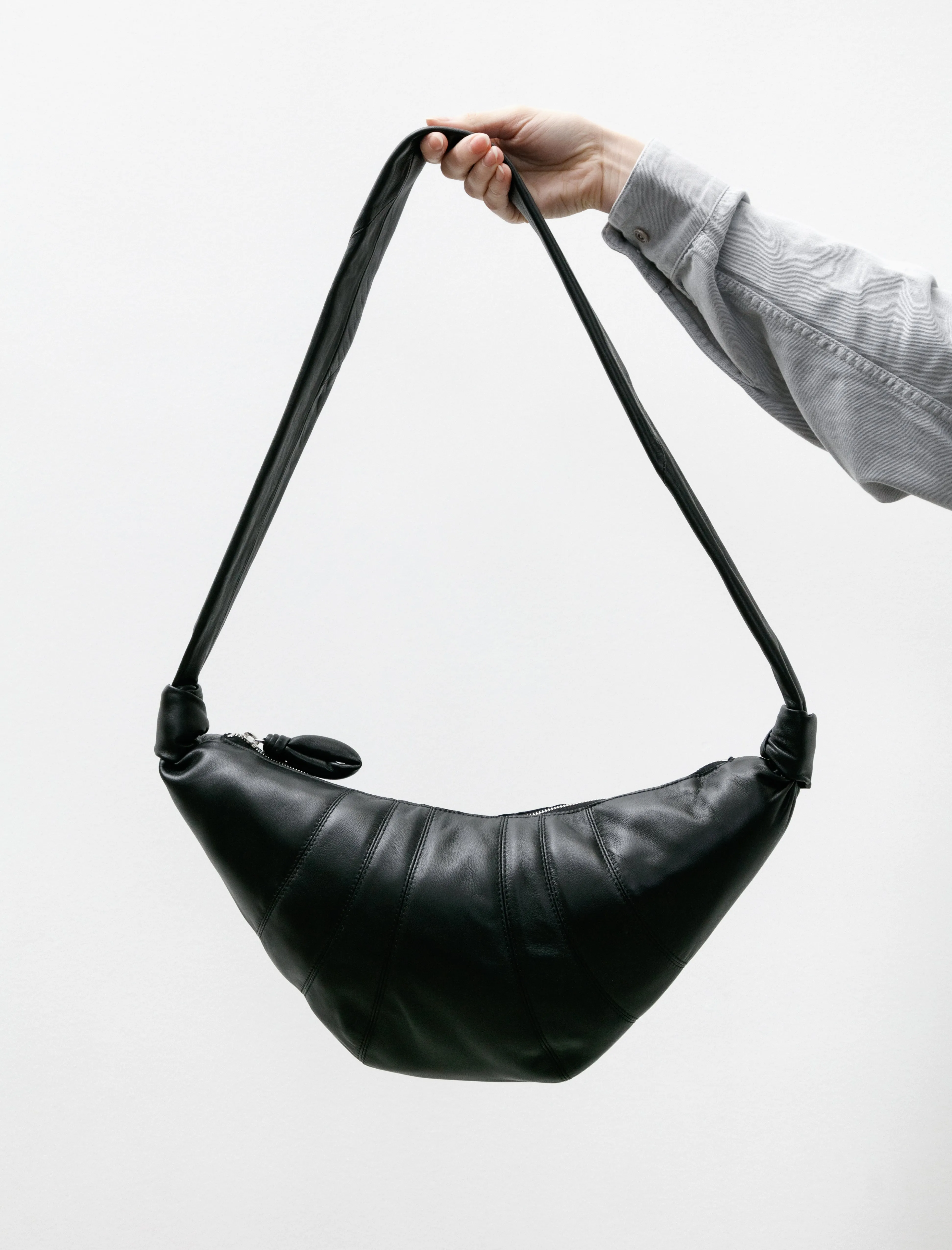 Medium Croissant Bag Black