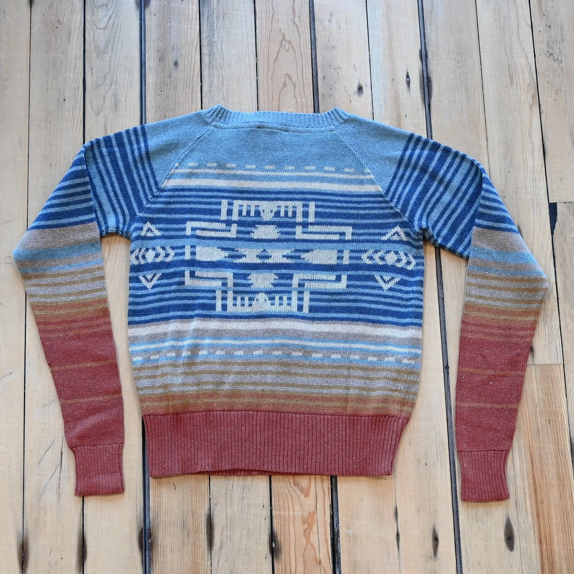 Pendleton Ladies Raglan Cotton Graphic Sweater in Glacier Blue Multi