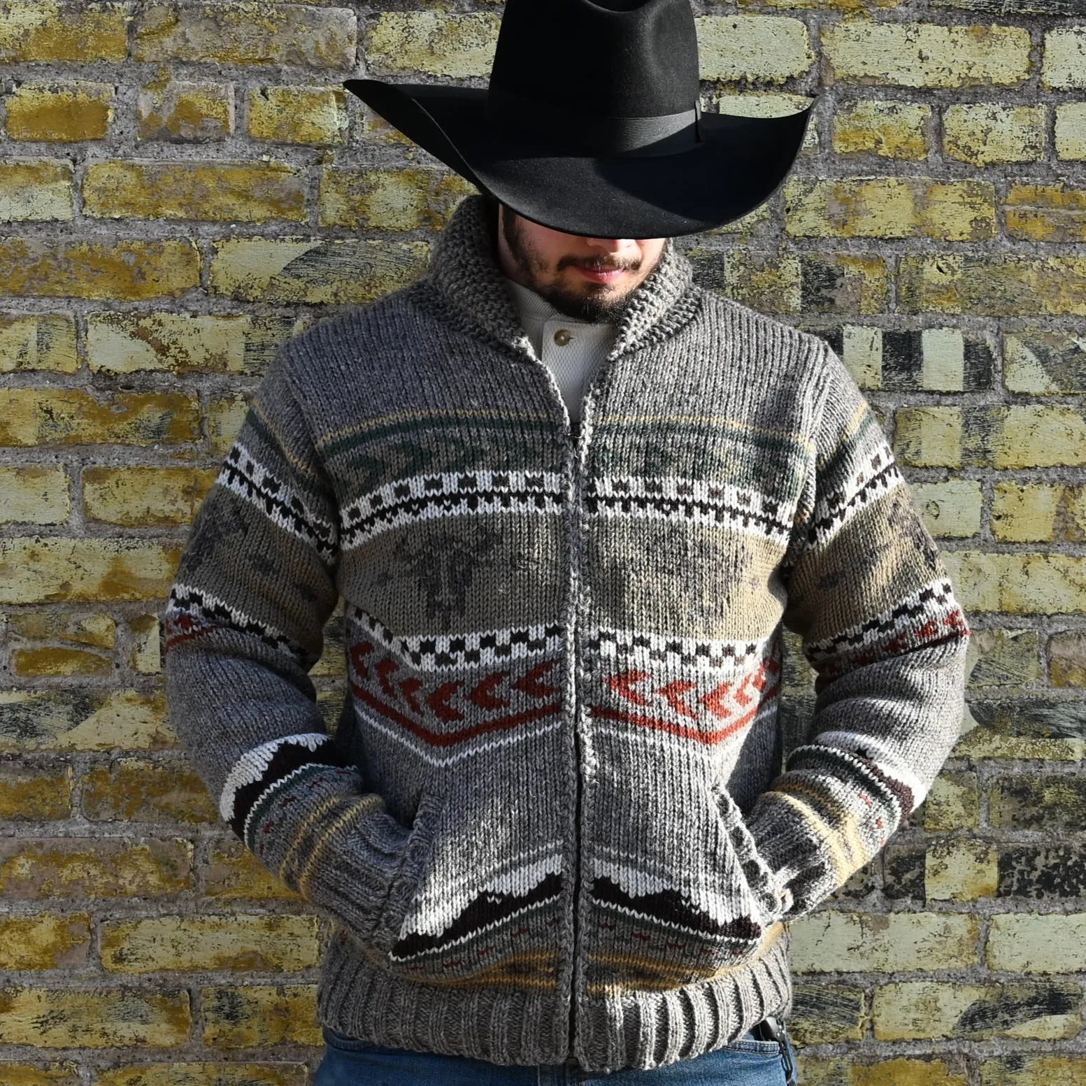 Yellowstone - Mens Wool Knit Sweater with Buffalo in Medium Natural